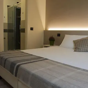 Bed & Breakfast La Castellana, Carugate